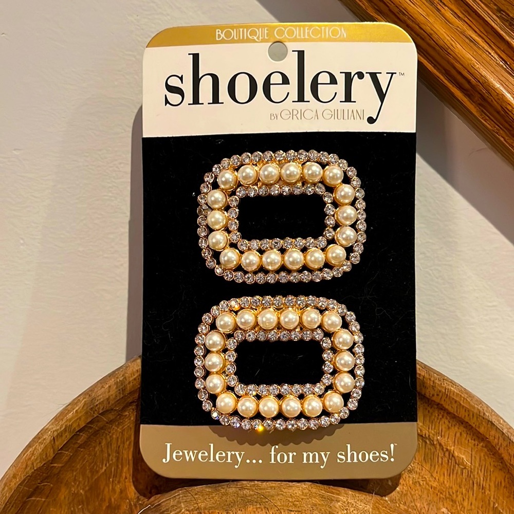 Pearl & Stone Shoe Jewellery NWT